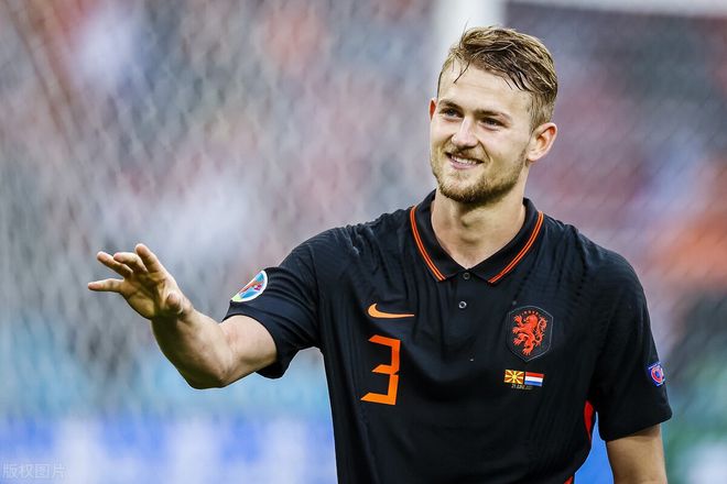 关于捷克队豪取胜利，晋级形势一片大好的信息