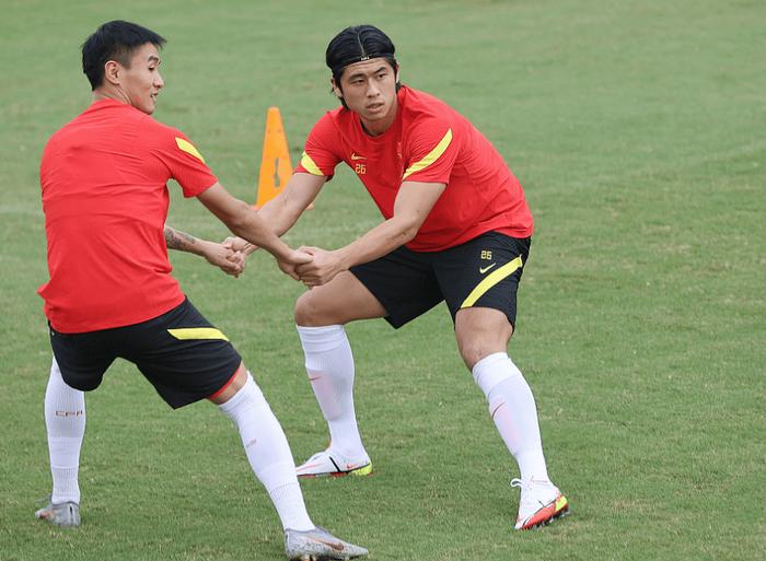 关于镇江田于队实力逐渐增强，蓄势待发冲击榜首的信息