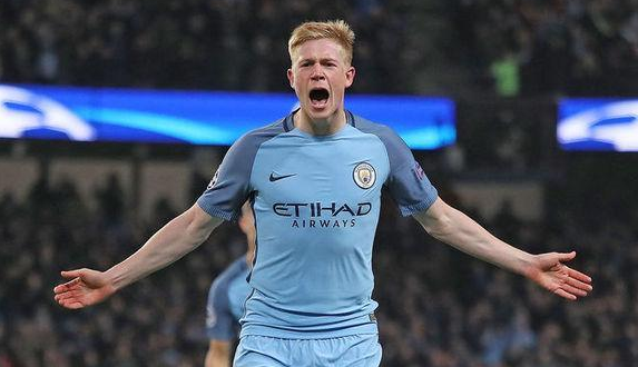 巨人客场连战连胜，英超争冠形势继续激烈