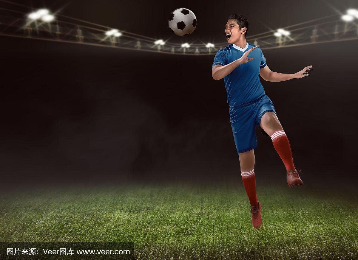 中场组织发挥稳定，为前锋输送好球