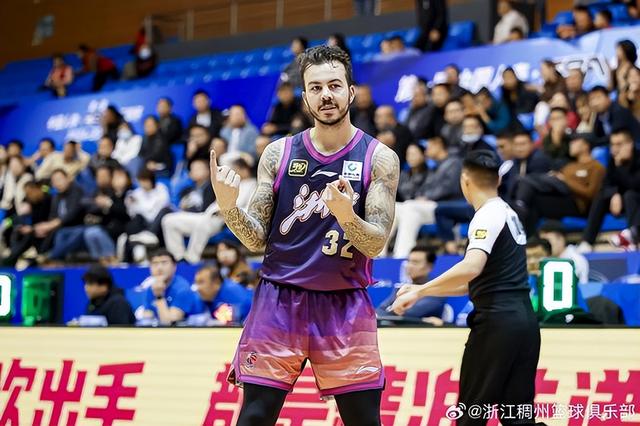 江苏队精心策划战术，以绝对优势战胜强力对手的简单介绍