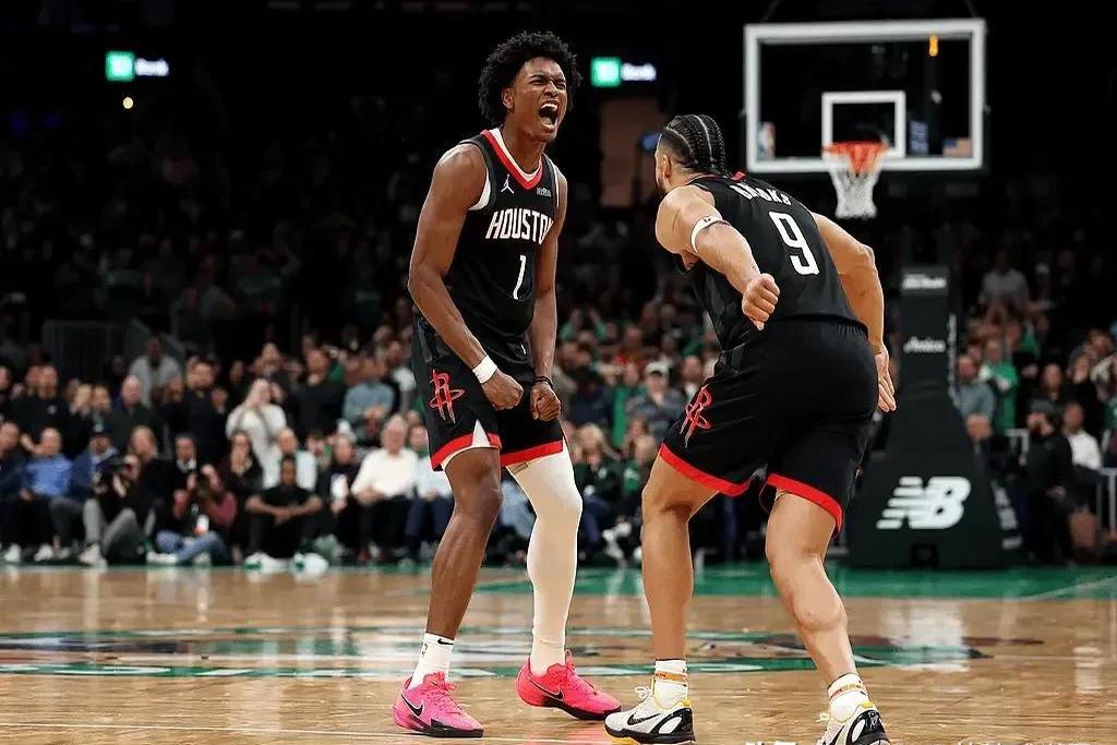 关于火箭外线火力全开联手战胜老鹰防守犀利的信息