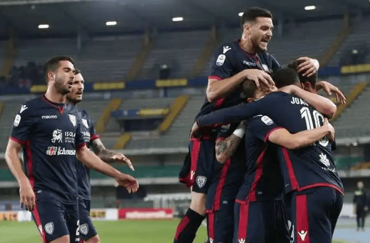 热那亚中场伤愈归队，士气大振的简单介绍