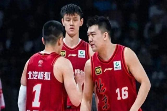 新疆队主场取胜,赢得四连胜 新疆队主场取胜,赢得四连胜