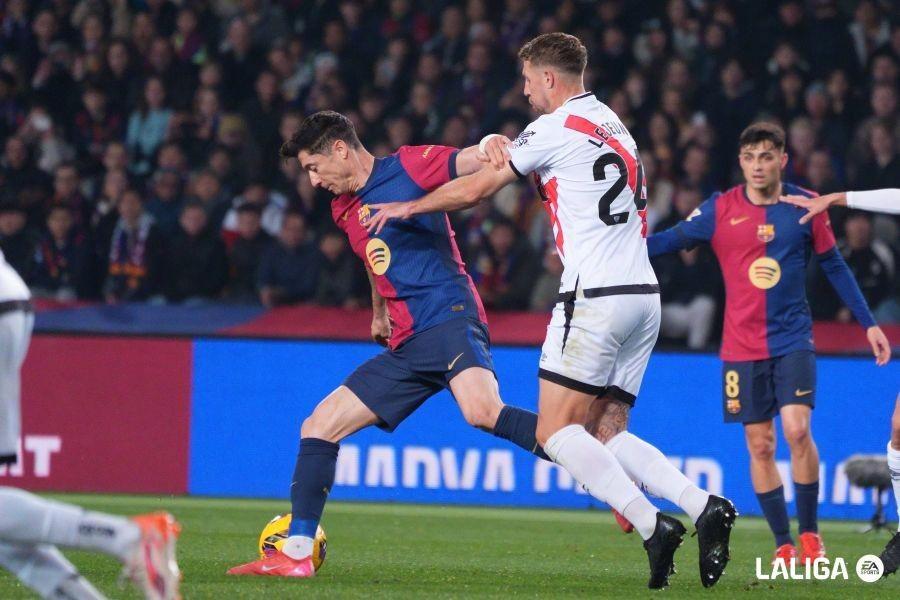 巴萨主场-小胜，保持领先地位的简单介绍