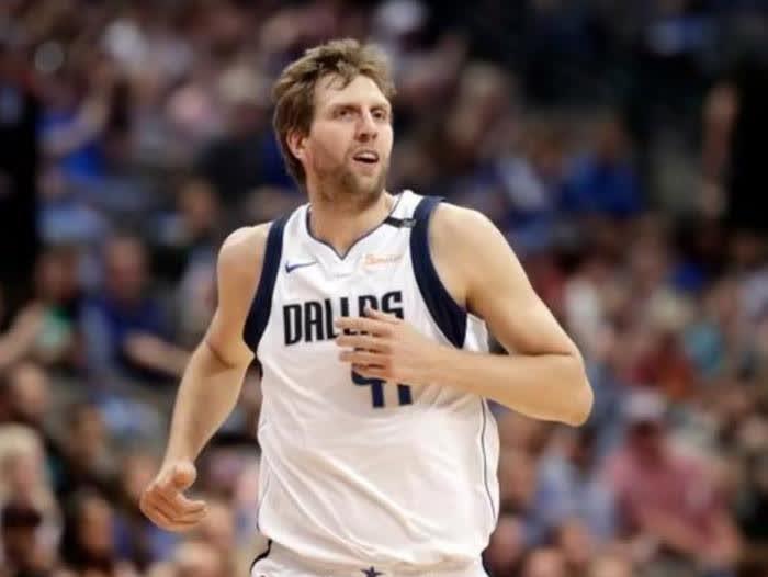 诺维茨基点名勒布朗詹姆斯否惑有然火箭誉辽的简单介绍