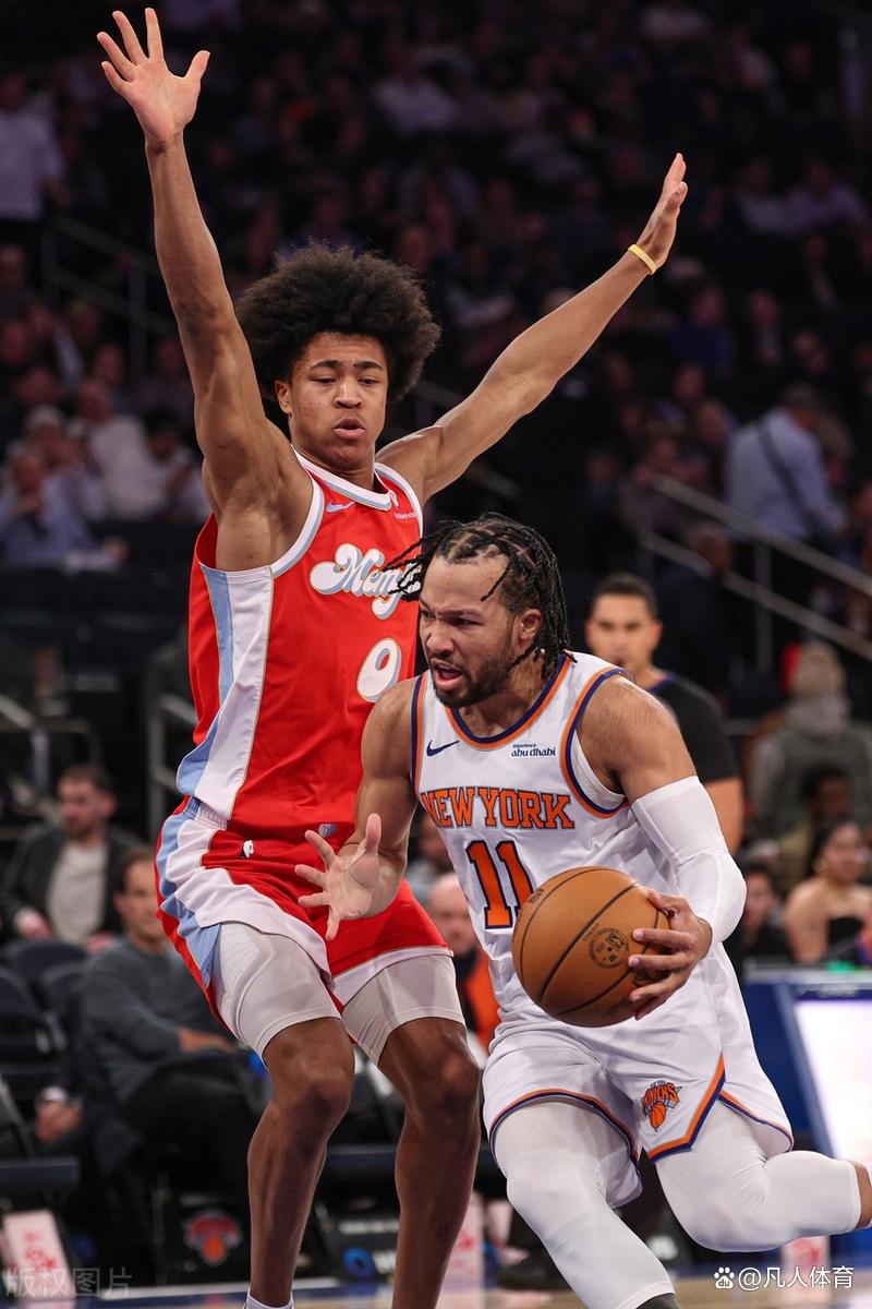 灰熊全队表现出色，轻取对手继续高歌猛进的简单介绍