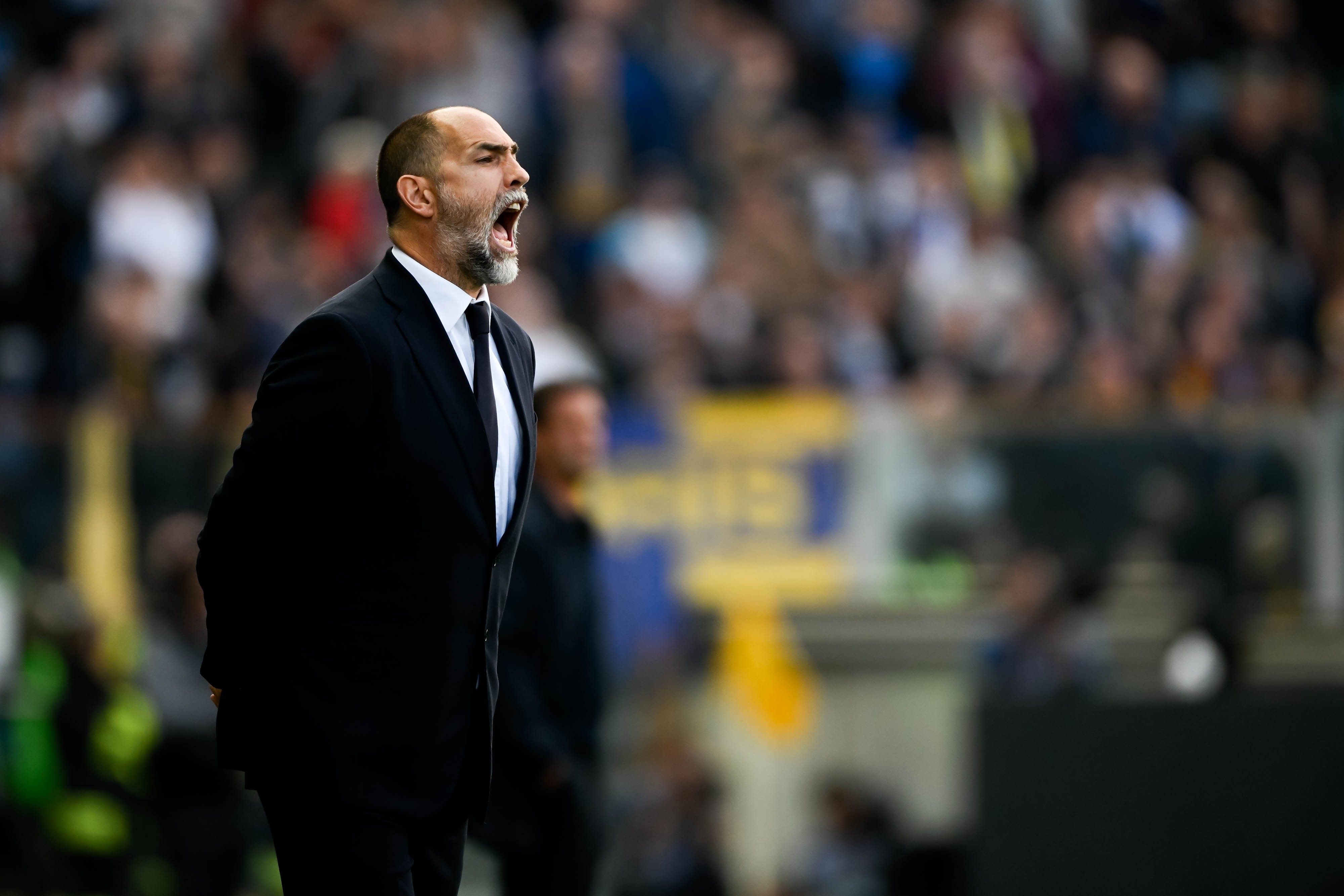 帕尔马客场惨败，降级形势堪忧