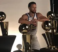 包含克莱因夺冠独中两元，奥地利积分榜半的词条