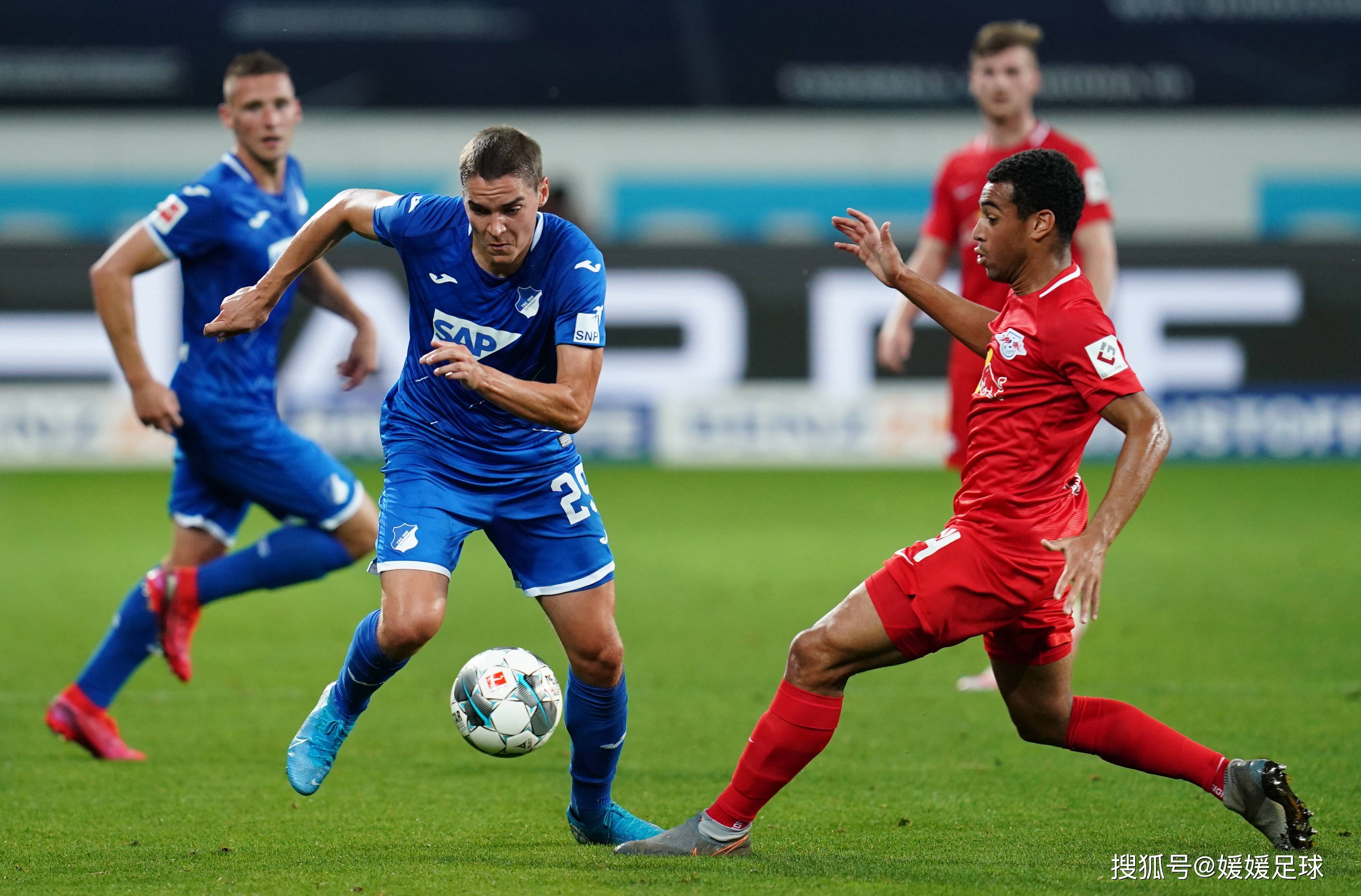 关于美因茨遭遇联赛败局，攻守问题亟待解决的信息