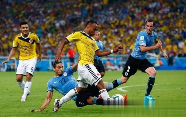 新星耀眼,乌拉圭队夺冠欧洲杯,成为焦点人物 新星耀眼,乌拉圭队夺冠欧洲杯,成为焦点人物