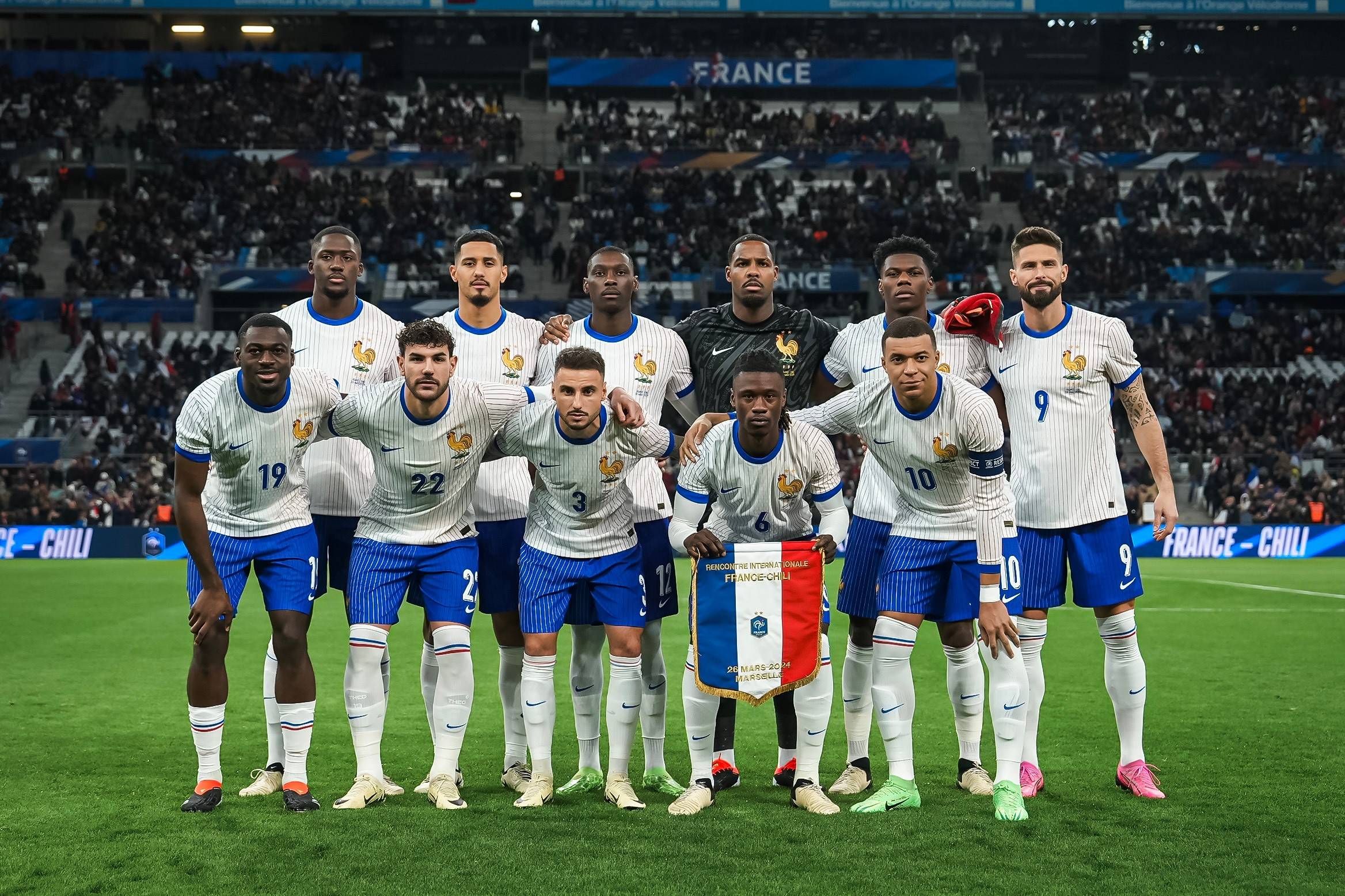 欧洲国家队备战国际赛事，挑战世界之巅