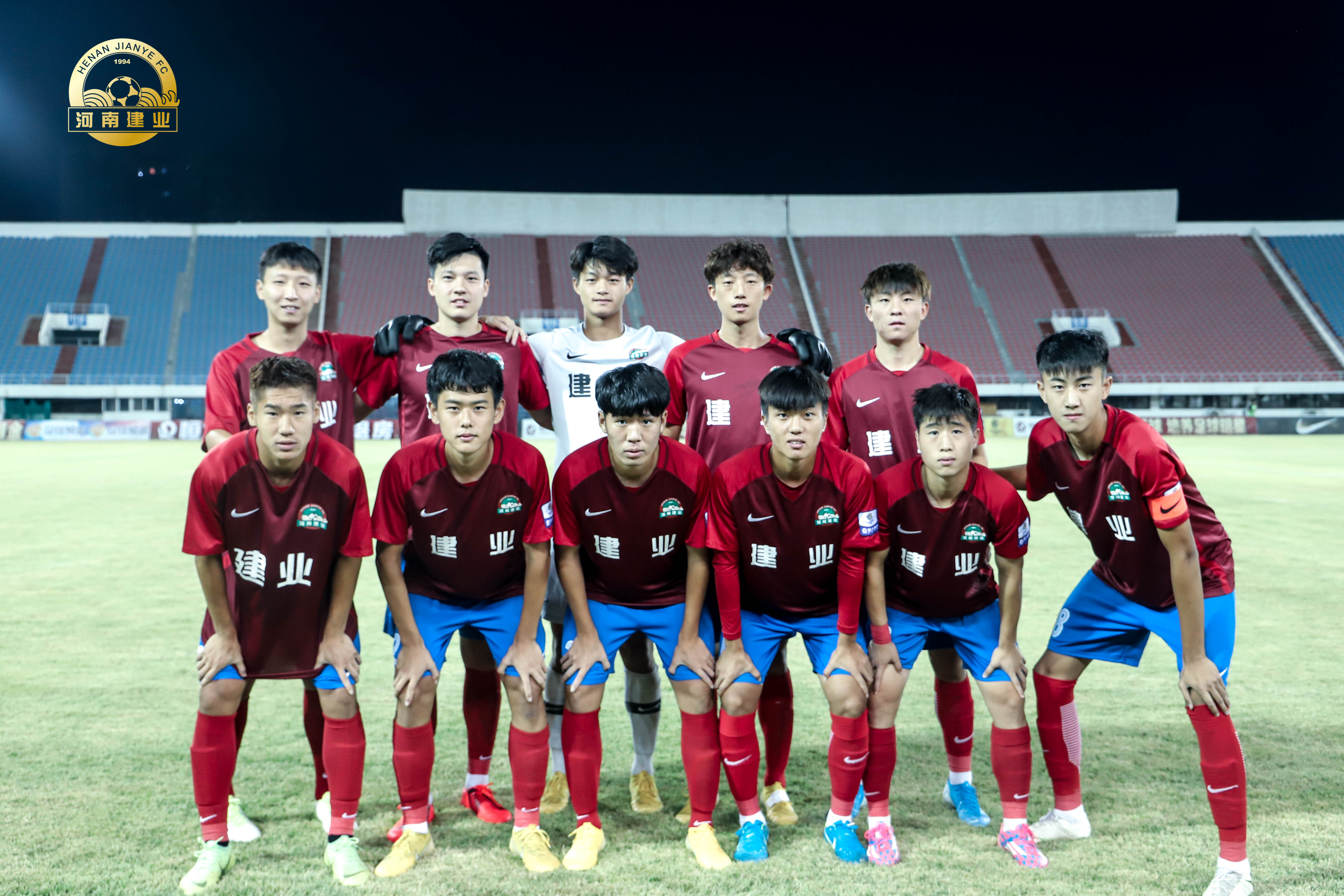 绿城主场战平建业，继续保持不败记录