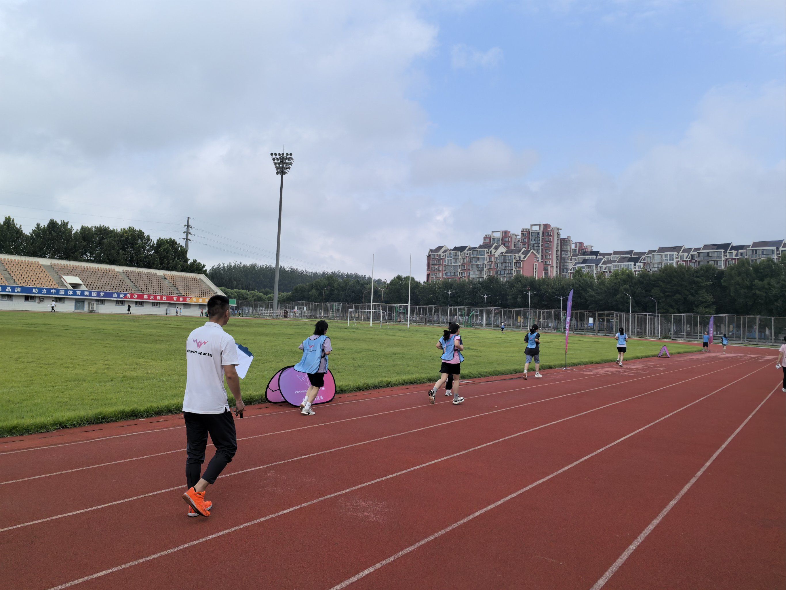 福建队在比赛中展现出决心和毅力，成功赢得比赛的简单介绍