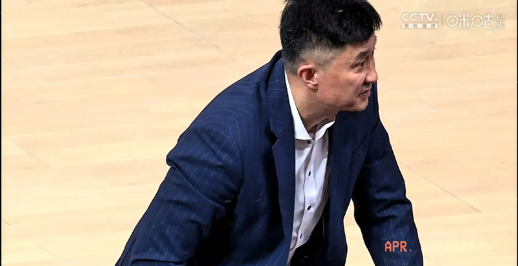 猛龙队客场惨败，教练组展开紧急调整