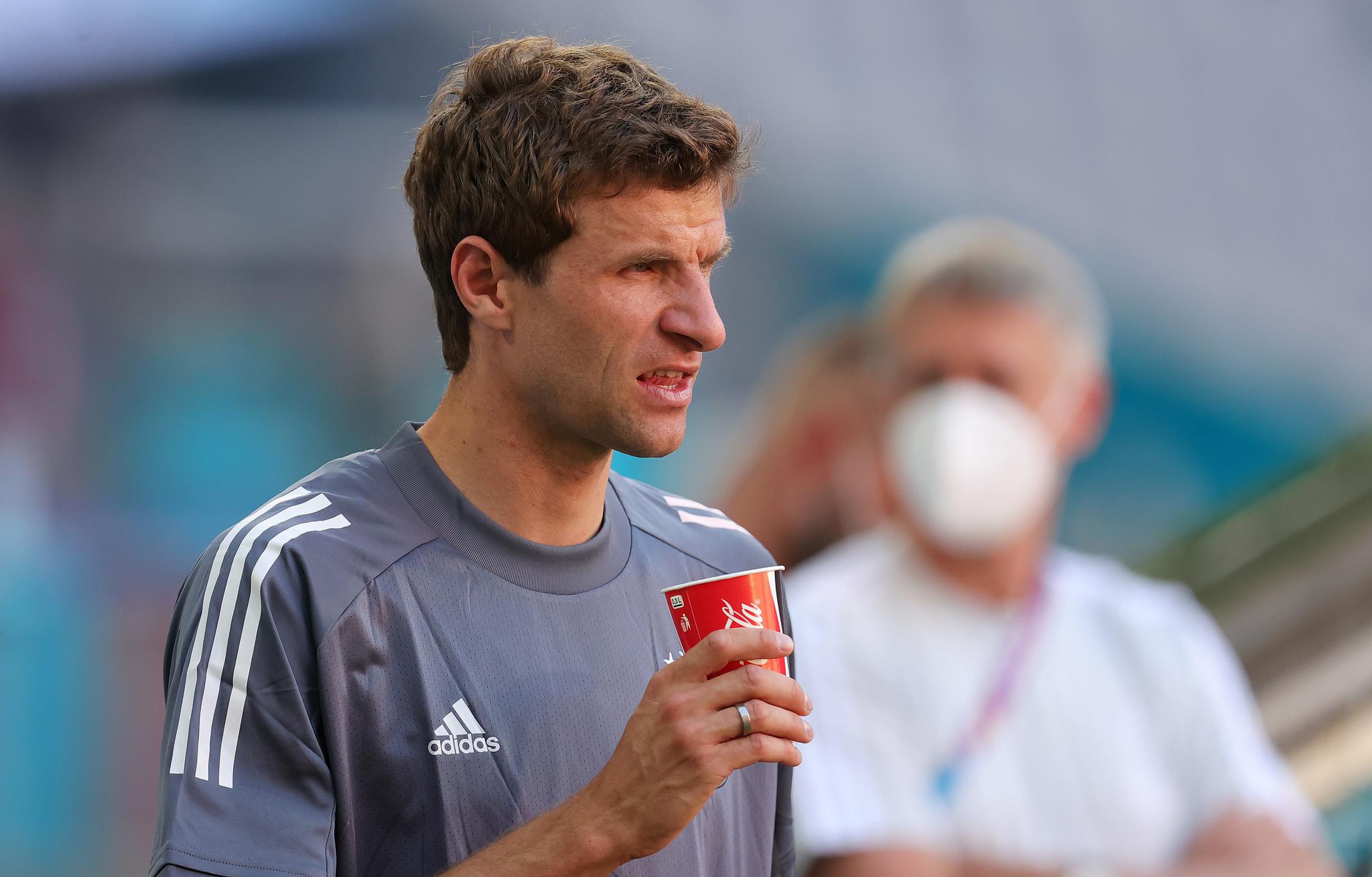 葡萄牙绝杀里昂，穆勒点燃赛场