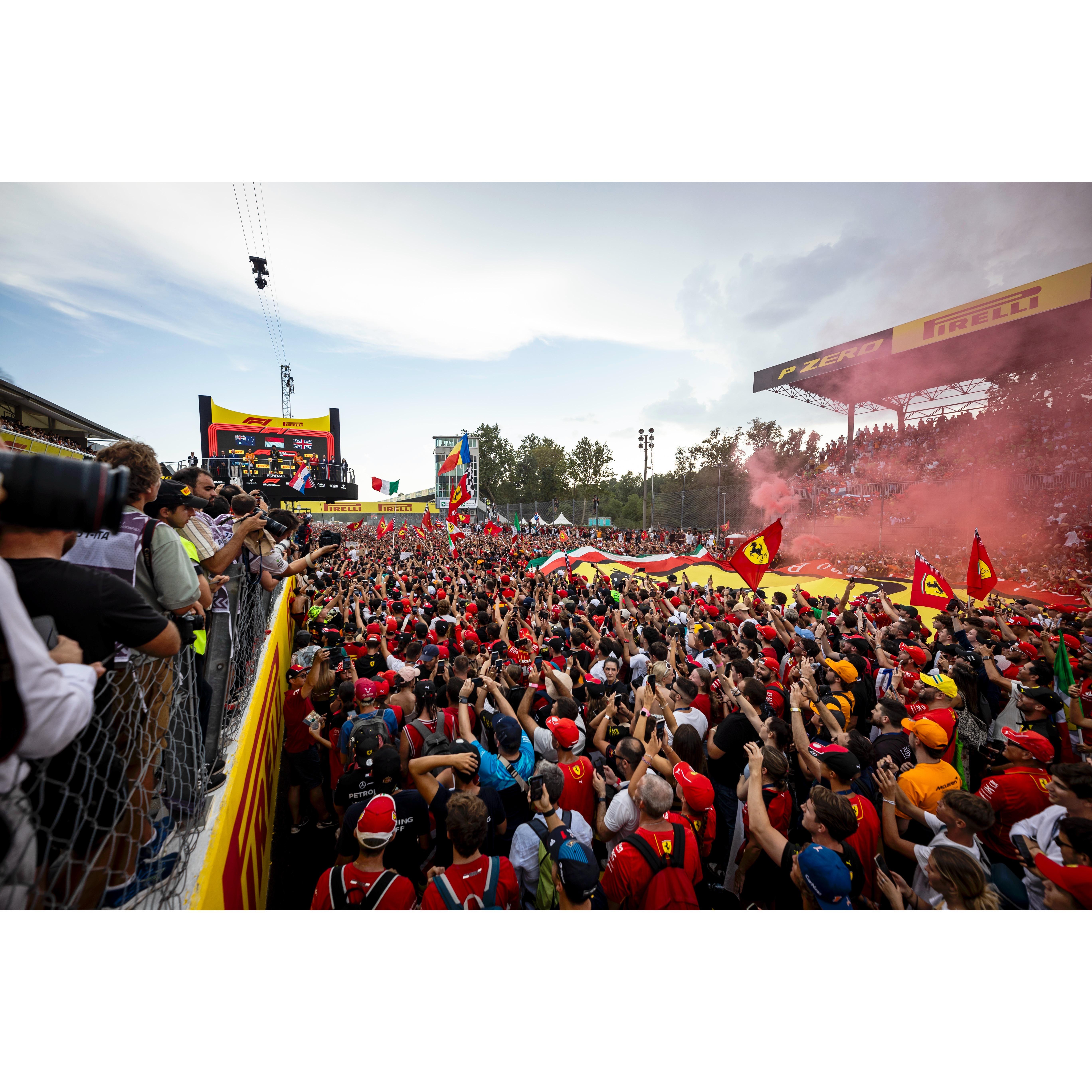 包含雷诺车队逆转法拉利，拉塞尔点燃赛场的词条